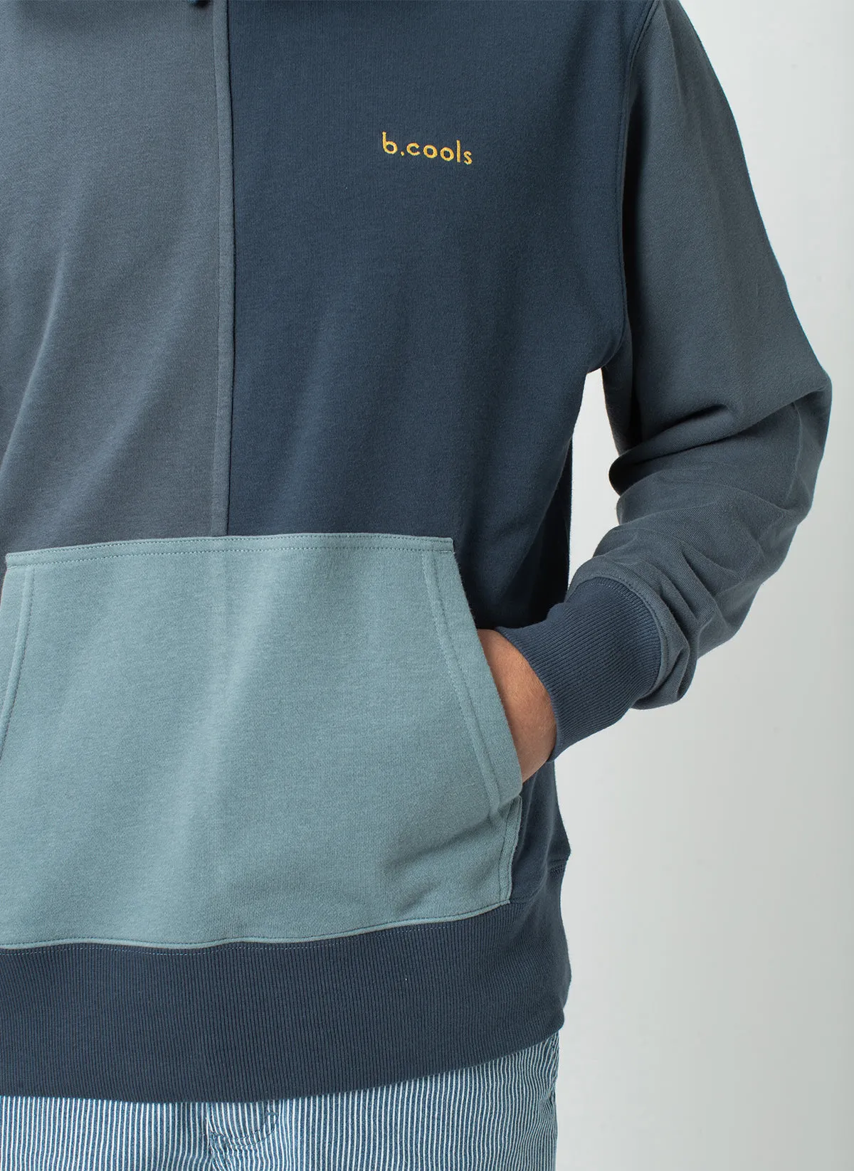 B.Quick Hood Sweatshirt Navy Panel