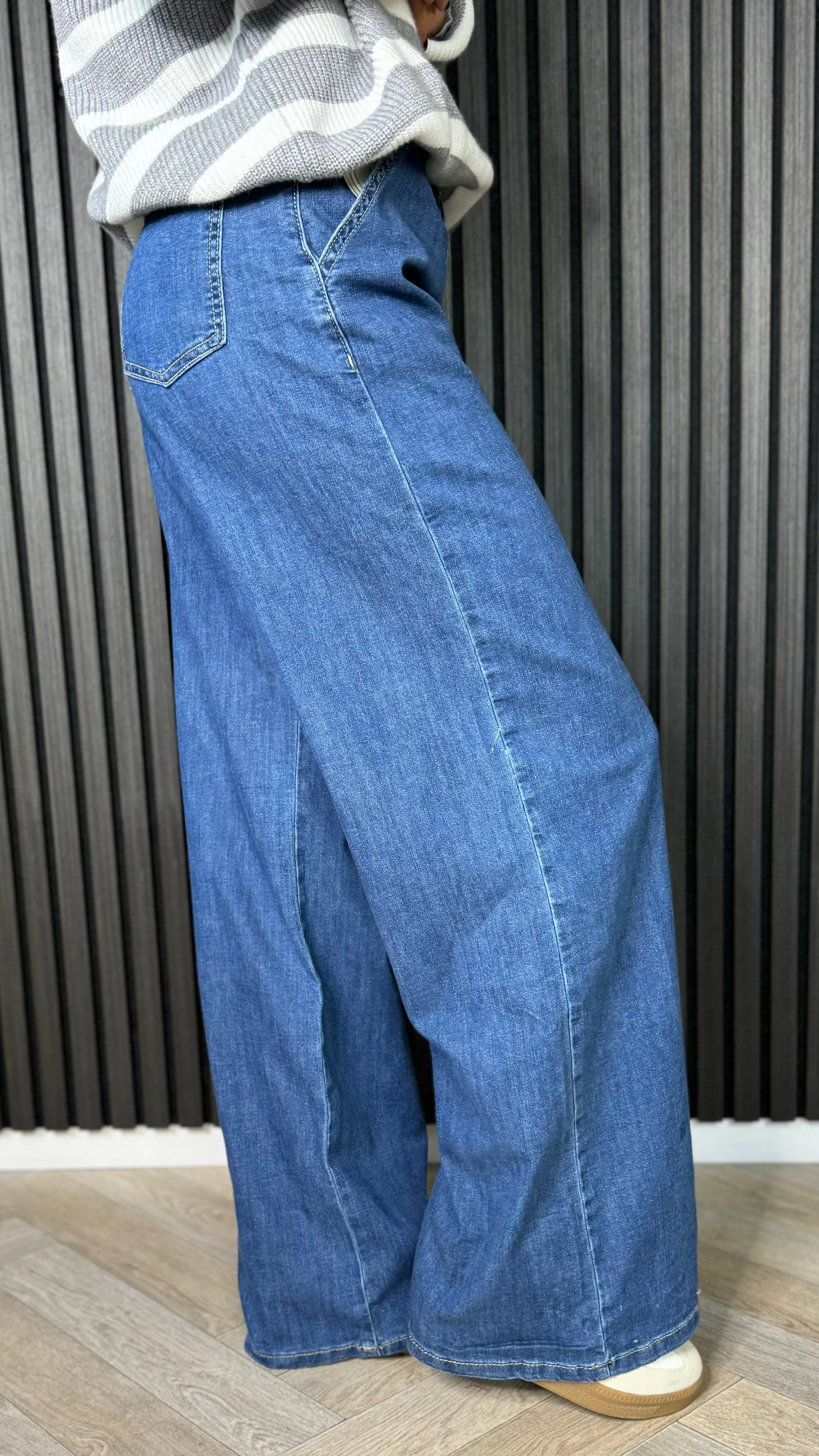 Hunter Dark Blue Wide Leg Jeans