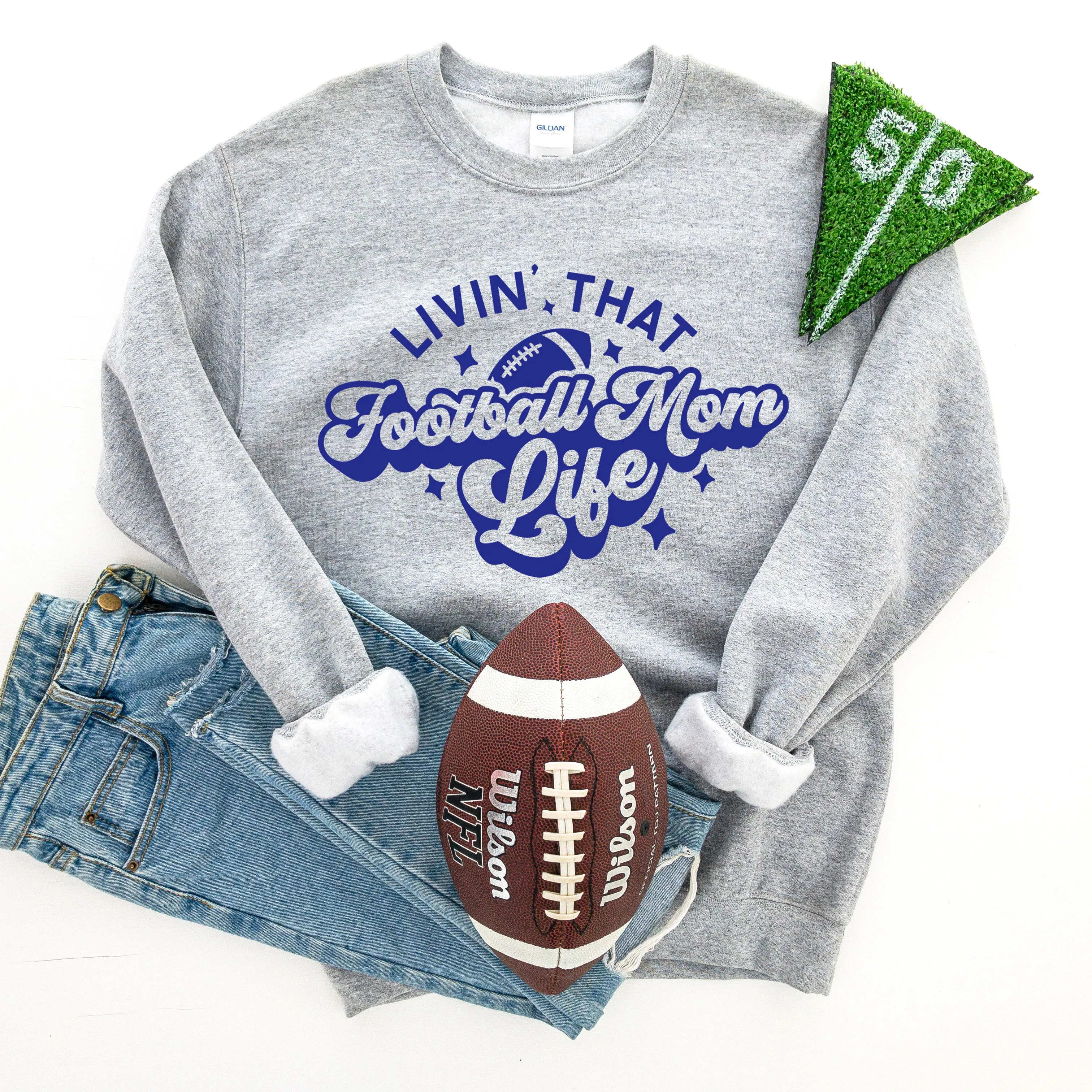 Livin' That Football Mom Life | Sweatshirt