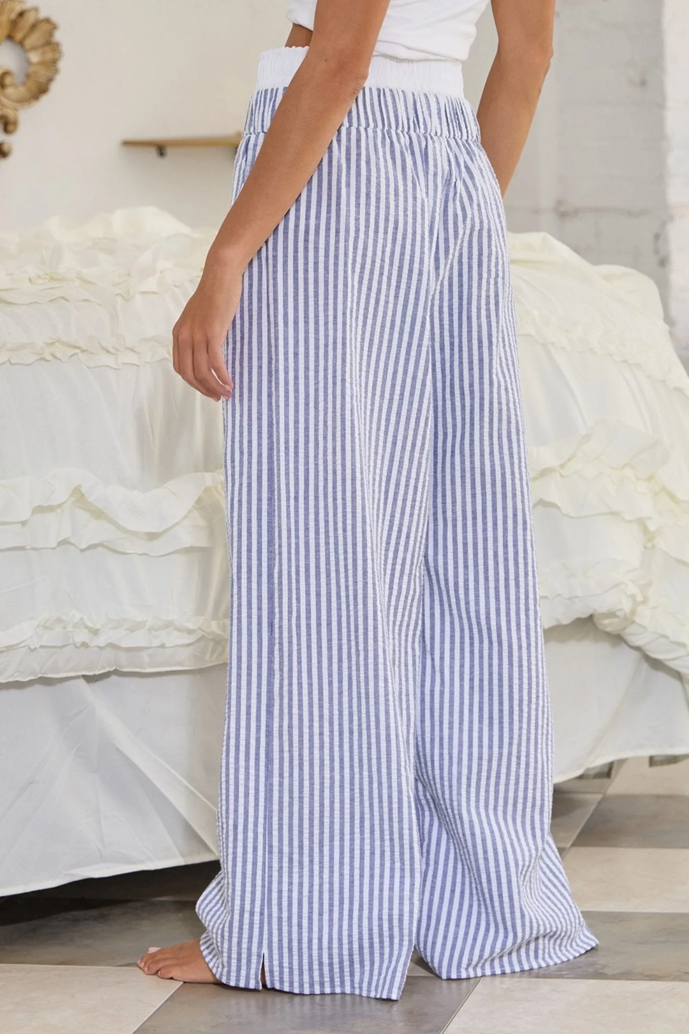 Striped Seersucker Boxer Pants in Navy