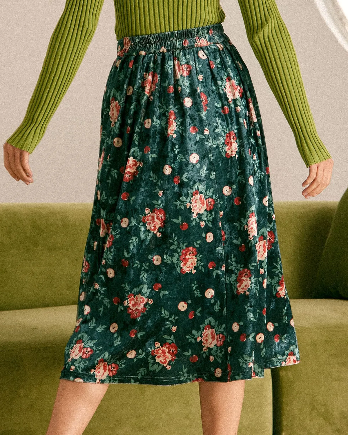 The Green Elastic Waist Floral Velvet Midi Skirt